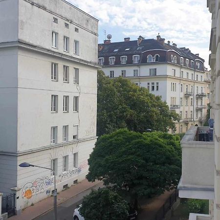 Stylish Bright Apartment Ochota With Balcony ワルシャワ エクステリア 写真